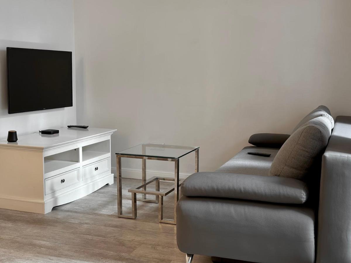 Salon z rozkładaną sofą — Św. Ducha City Center